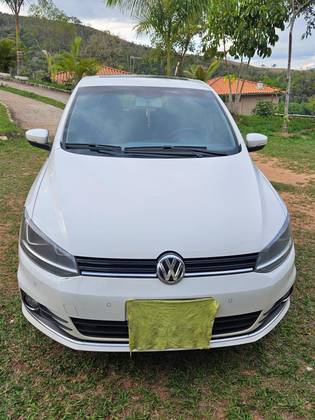VOLKSWAGEN FOX 1.6 MSI HIGHLINE 16V FLEX 4P MANUAL